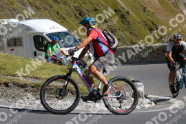 Photo #2717438 | 23-08-2022 11:03 | Passo Dello Stelvio - Prato side BICYCLES