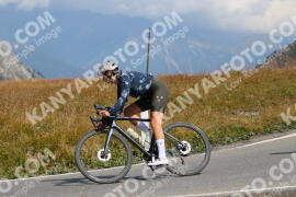 Photo #2658026 | 15-08-2022 11:42 | Passo Dello Stelvio - Peak BICYCLES