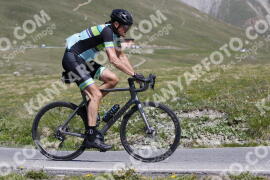Photo #3237997 | 26-06-2023 11:24 | Passo Dello Stelvio - Peak BICYCLES