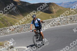 Photo #2711170 | 22-08-2022 14:21 | Passo Dello Stelvio - Prato side BICYCLES