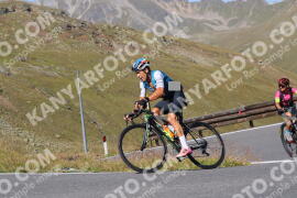 Foto #4033777 | 23-08-2023 10:24 | Passo Dello Stelvio - die Spitze BICYCLES
