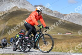 Photo #4299553 | 24-09-2023 12:50 | Passo Dello Stelvio - Peak BICYCLES