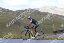 Photo #3931599 | 18-08-2023 10:17 | Passo Dello Stelvio - Peak BICYCLES
