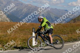 Photo #2666246 | 16-08-2022 11:16 | Passo Dello Stelvio - Peak BICYCLES