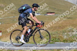 Photo #2729797 | 24-08-2022 12:35 | Passo Dello Stelvio - Peak BICYCLES