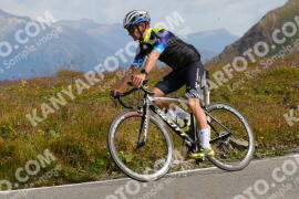 Foto #3829236 | 12-08-2023 10:42 | Passo Dello Stelvio - die Spitze BICYCLES