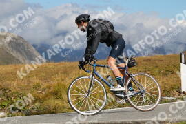 Photo #4296147 | 20-09-2023 11:19 | Passo Dello Stelvio - Peak BICYCLES