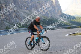 Photo #2513186 | 05-08-2022 11:17 | Gardena Pass BICYCLES