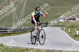 Foto #3347204 | 04-07-2023 11:11 | Passo Dello Stelvio - die Spitze BICYCLES