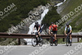 Photo #3191001 | 22-06-2023 11:17 | Passo Dello Stelvio - Waterfall curve BICYCLES