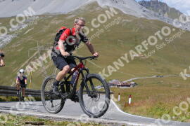 Photo #4007109 | 21-08-2023 14:11 | Passo Dello Stelvio - Peak BICYCLES