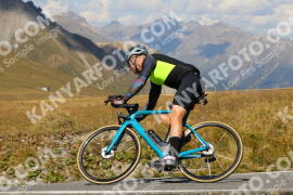 Foto #4254017 | 12-09-2023 13:42 | Passo Dello Stelvio - die Spitze BICYCLES