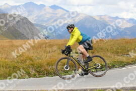 Foto #2765821 | 28-08-2022 12:59 | Passo Dello Stelvio - die Spitze BICYCLES