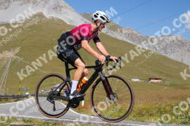Photo #3981896 | 20-08-2023 11:28 | Passo Dello Stelvio - Peak BICYCLES