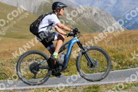 Foto #2726198 | 24-08-2022 10:39 | Passo Dello Stelvio - die Spitze BICYCLES