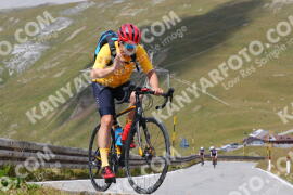 Photo #3937084 | 18-08-2023 13:06 | Passo Dello Stelvio - Peak BICYCLES