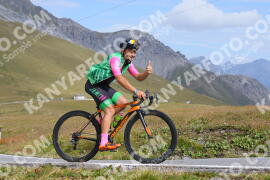 Photo #3919386 | 17-08-2023 10:19 | Passo Dello Stelvio - Peak BICYCLES