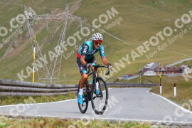 Foto #3919304 | 17-08-2023 10:10 | Passo Dello Stelvio - die Spitze BICYCLES