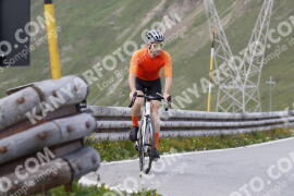 Photo #3531782 | 18-07-2023 14:00 | Passo Dello Stelvio - Peak BICYCLES