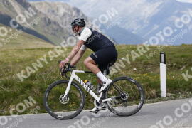 Photo #3213067 | 24-06-2023 15:27 | Passo Dello Stelvio - Peak BICYCLES