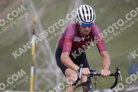 Photo #3311196 | 02-07-2023 10:55 | Passo Dello Stelvio - Peak BICYCLES