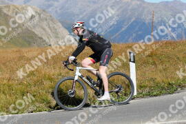 Photo #2728928 | 24-08-2022 12:11 | Passo Dello Stelvio - Peak BICYCLES