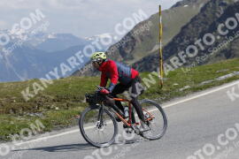 Photo #3121937 | 17-06-2023 10:38 | Passo Dello Stelvio - Peak BICYCLES