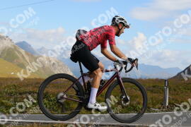 Foto #3828955 | 12-08-2023 09:55 | Passo Dello Stelvio - die Spitze BICYCLES