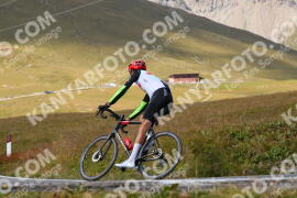 Photo #4024306 | 22-08-2023 14:56 | Passo Dello Stelvio - Peak BICYCLES