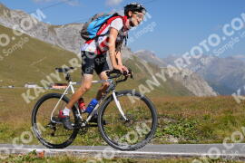 Photo #3981892 | 20-08-2023 11:27 | Passo Dello Stelvio - Peak BICYCLES