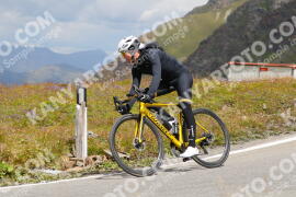 Foto #3831462 | 12-08-2023 12:53 | Passo Dello Stelvio - die Spitze BICYCLES
