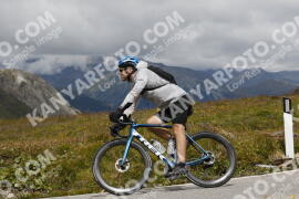 Foto #3722962 | 05-08-2023 13:09 | Passo Dello Stelvio - die Spitze BICYCLES