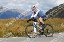 Photo #4293120 | 19-09-2023 13:27 | Passo Dello Stelvio - Peak BICYCLES