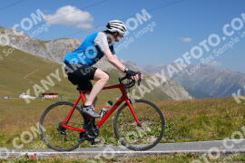 Photo #3981985 | 20-08-2023 11:31 | Passo Dello Stelvio - Peak BICYCLES