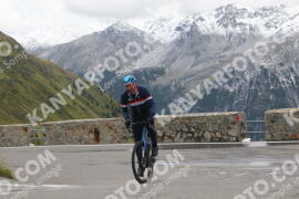 Photo #4097600 | 30-08-2023 14:08 | Passo Dello Stelvio - Prato side BICYCLES