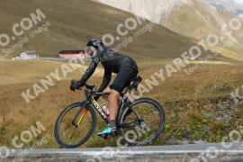 Photo #4299534 | 24-09-2023 12:33 | Passo Dello Stelvio - Peak BICYCLES