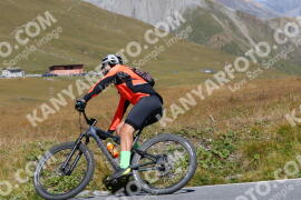 Foto #2698612 | 21-08-2022 12:26 | Passo Dello Stelvio - die Spitze BICYCLES