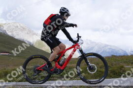Foto #3730425 | 06-08-2023 11:27 | Passo Dello Stelvio - die Spitze BICYCLES