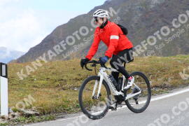 Photo #4296488 | 20-09-2023 13:23 | Passo Dello Stelvio - Peak BICYCLES