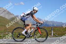Foto #3808908 | 11-08-2023 11:29 | Passo Dello Stelvio - die Spitze BICYCLES