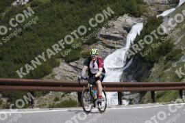Photo #3190568 | 22-06-2023 10:16 | Passo Dello Stelvio - Waterfall curve BICYCLES