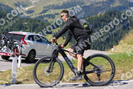 Photo #2554488 | 09-08-2022 11:03 | Gardena Pass BICYCLES