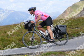 Photo #3937891 | 18-08-2023 13:34 | Passo Dello Stelvio - Peak BICYCLES