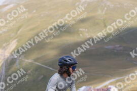 Foto #2657338 | 15-08-2022 11:13 | Passo Dello Stelvio - die Spitze BICYCLES