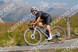 Photo #3983062 | 20-08-2023 12:06 | Passo Dello Stelvio - Peak BICYCLES