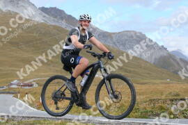 Photo #4296138 | 20-09-2023 11:13 | Passo Dello Stelvio - Peak BICYCLES