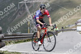 Photo #3122978 | 17-06-2023 11:24 | Passo Dello Stelvio - Peak BICYCLES