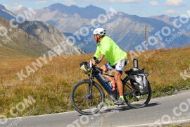 Photo #2740864 | 25-08-2022 14:36 | Passo Dello Stelvio - Peak BICYCLES