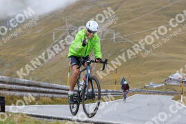 Photo #4298937 | 21-09-2023 11:09 | Passo Dello Stelvio - Peak BICYCLES