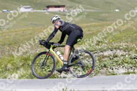 Photo #3529344 | 18-07-2023 12:19 | Passo Dello Stelvio - Peak BICYCLES